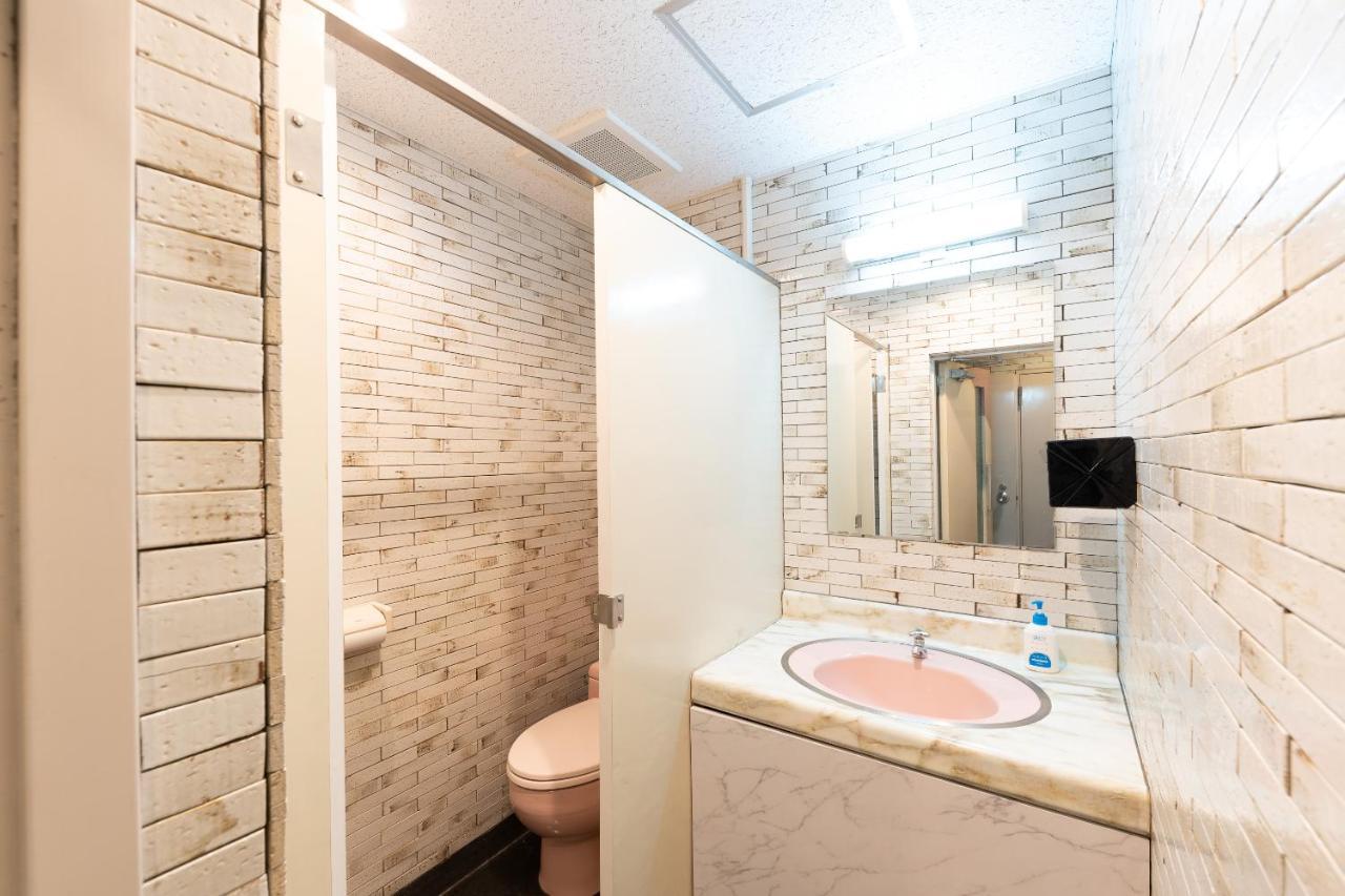 Oyo Hotel Exsaison Sugamo Tokyo Dış mekan fotoğraf